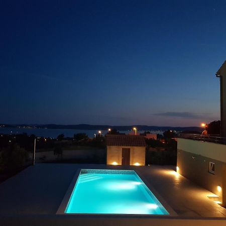 Villa Visum Zara Esterno foto