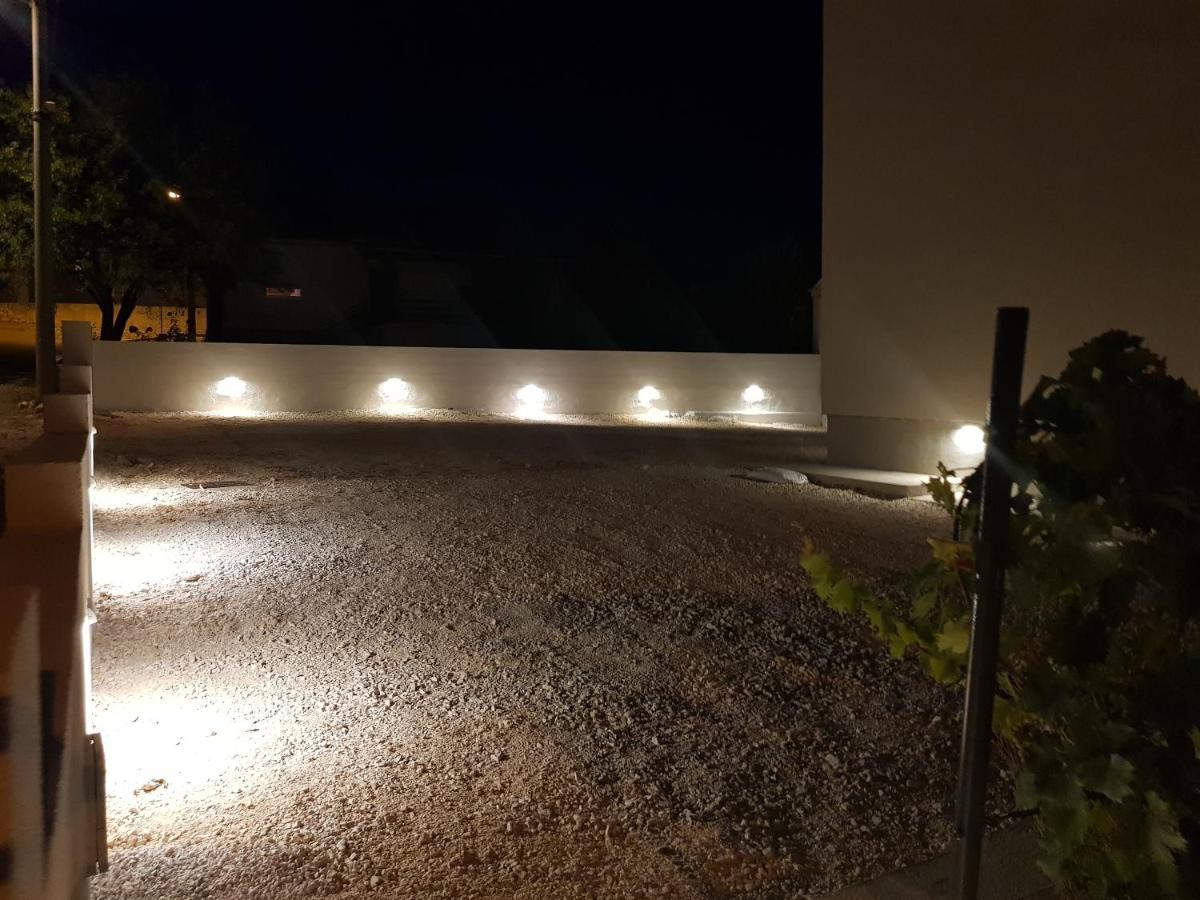 Villa Visum Zara Esterno foto