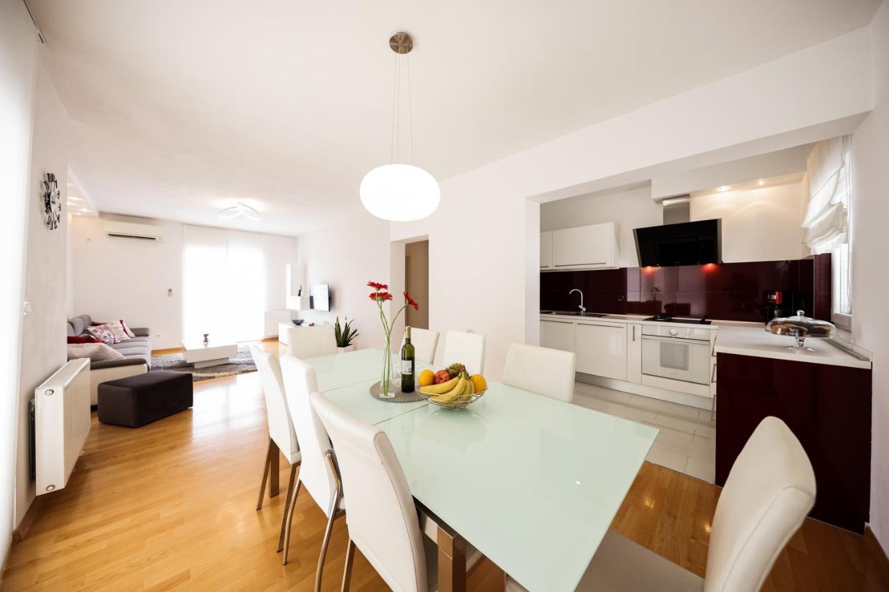 Villa Visum Zara Esterno foto