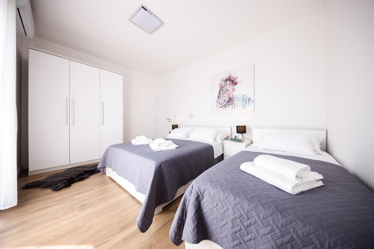 Villa Visum Zara Esterno foto