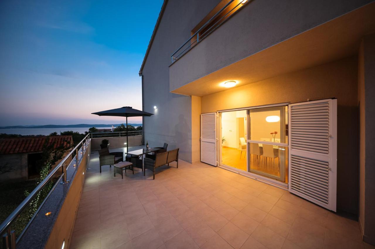 Villa Visum Zara Esterno foto