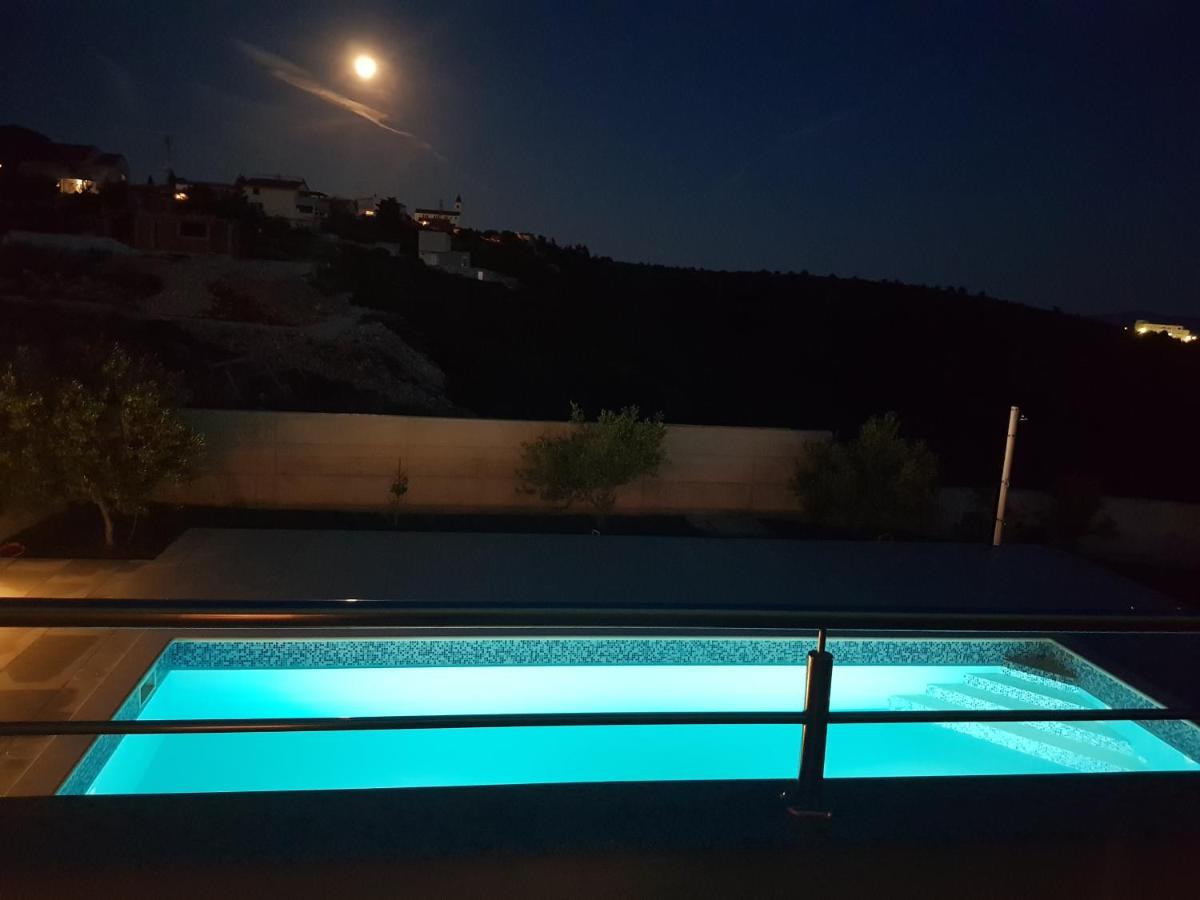 Villa Visum Zara Esterno foto