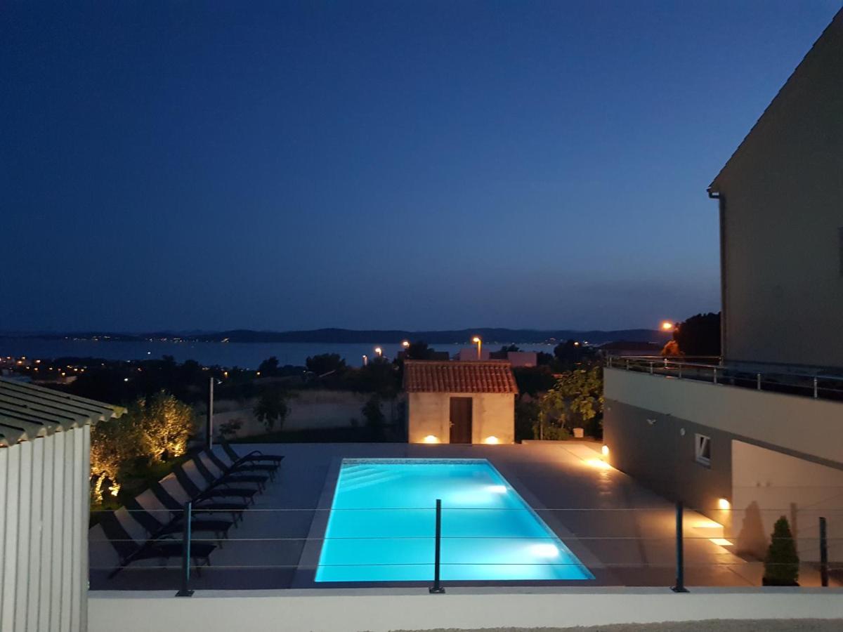 Villa Visum Zara Esterno foto